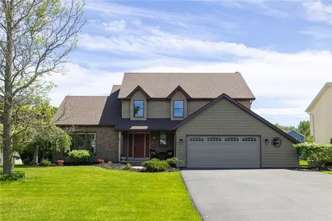 103 W Forest Dr, Chili, NY 14624