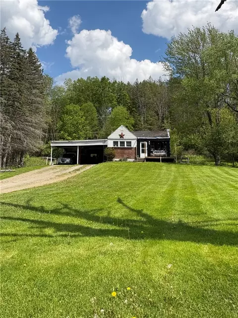 1524 Thurber Rd, Caton, NY 14830