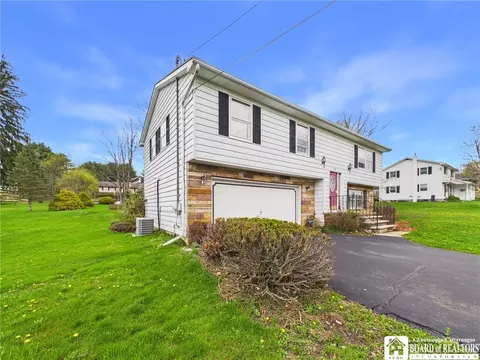 Exterior - 925 Forness Ave, Olean, NY 14760 photo 4 of 6