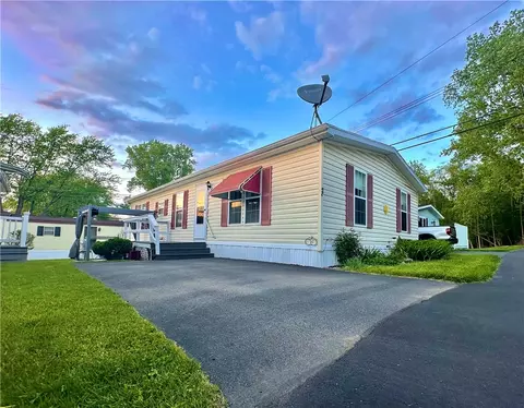 898 Ridge Rd #LOT 17, Webster, NY 14580