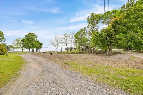 Carrs Cove Road, Springport, NY 13160