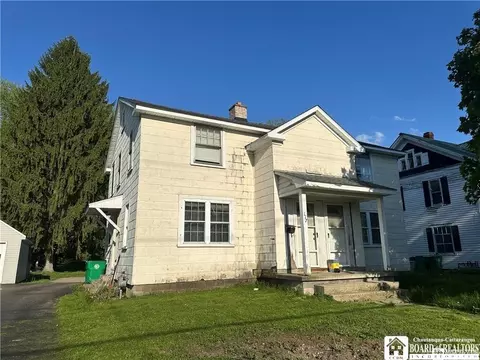 115-117 Spring St, Springville, NY 14141