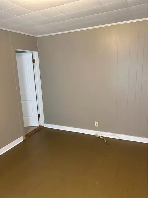 Bedroom - 37 Bennett Ave, Irondequoit, NY 14609 photo 4 of 5