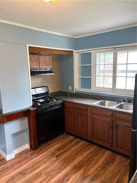 Kitchen - 37 Bennett Ave, Irondequoit, NY 14609 photo 2 of 4
