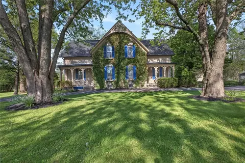 2035 Risser Rd, Canandaigua, NY 14424