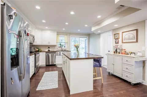Kitchen - 76 E Wright Ave, Waterloo, NY 13165 photo 2 of 7