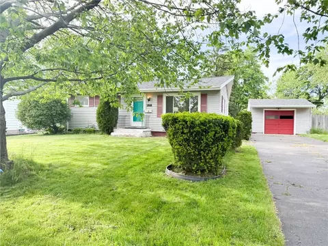 188 Menard Dr, Greece, NY 14616