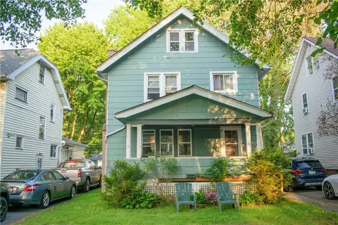 64 Pershing Dr, Rochester, NY 14609
