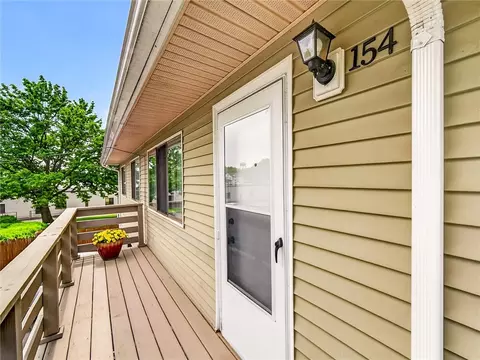154 Milrace Dr, East Rochester, NY 14445