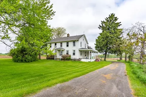 1775 Genesee St, Piffard, NY 14533