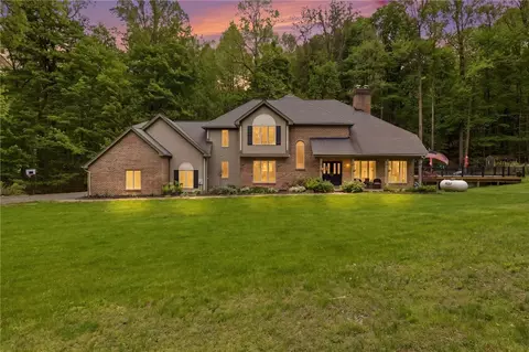 920 Willis Hill Rd, Victor, NY 14564