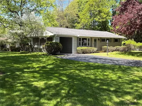 570 Marsh Rd, Pittsford, NY 14534