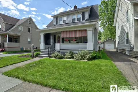 77 Pershing Ave, Jamestown, NY 14701