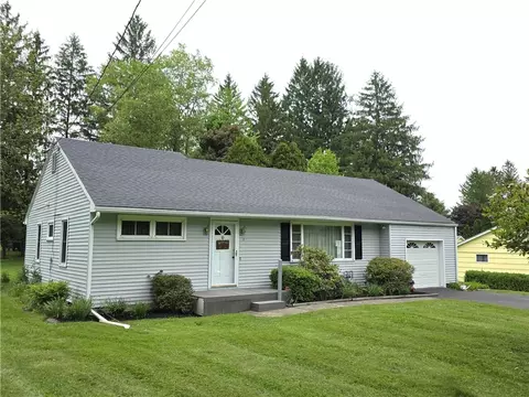 12 Brown Rd, Corning, NY 14830