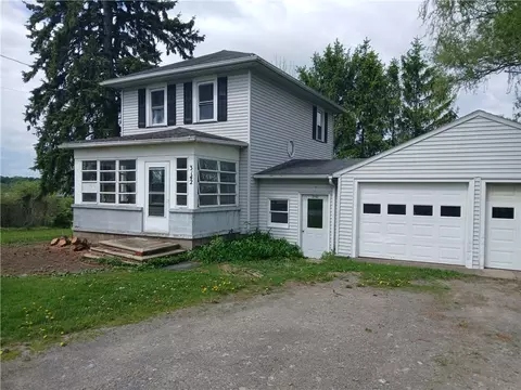 3142 Algerine St, Stanley, NY 14561