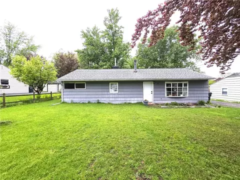 19 Wheldon St, Wheatland, NY 14546