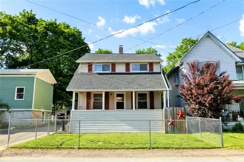 1 Elm St, Bath, NY 14810