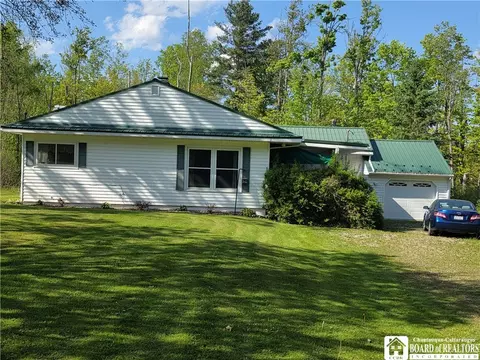 5016 Stoneledge Rd, North Harmony, NY 14710