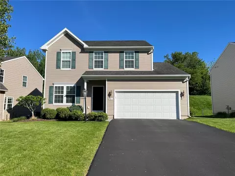 69 Coneflower Dr, West Henrietta, NY 14586