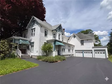 25 Arch St, Schenevus, NY 12155