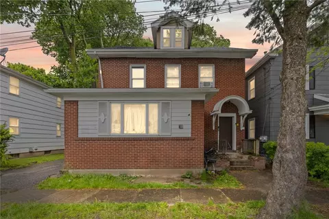 18 Bauer St, Rochester, NY 14606