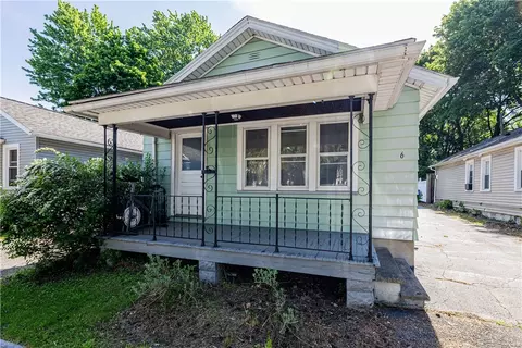 6 Sauer Pl, Rochester, NY 14620