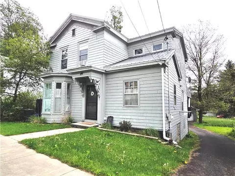 146 E Main St, Morris, NY 13808