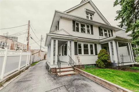 297-303 Dartmouth St, Rochester, NY 14607