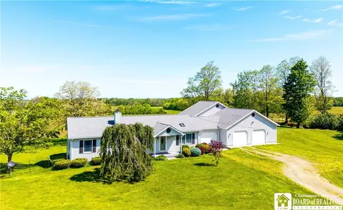 6254 Webster Rd, Portland, NY 14769