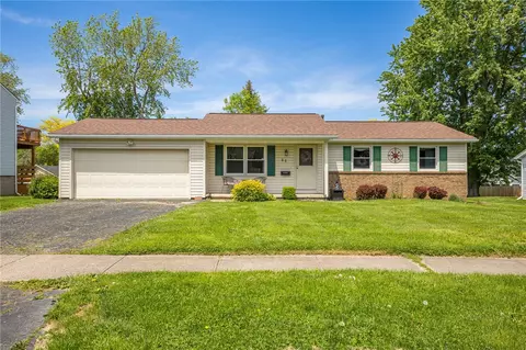 96 Grandview Ln, Greece, NY 14612
