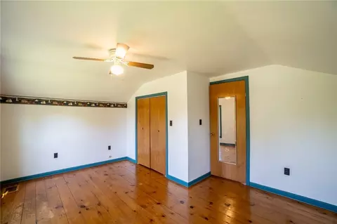 Bedroom - 3100 Griffin Rd, Riga, NY 14428 photo 3 of 6