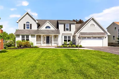 21 Wedmore Rd, Perinton, NY 14450