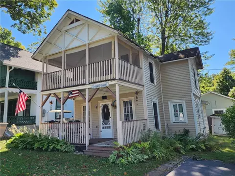 6964 13 Fillmore Ave, Castile, NY 14427
