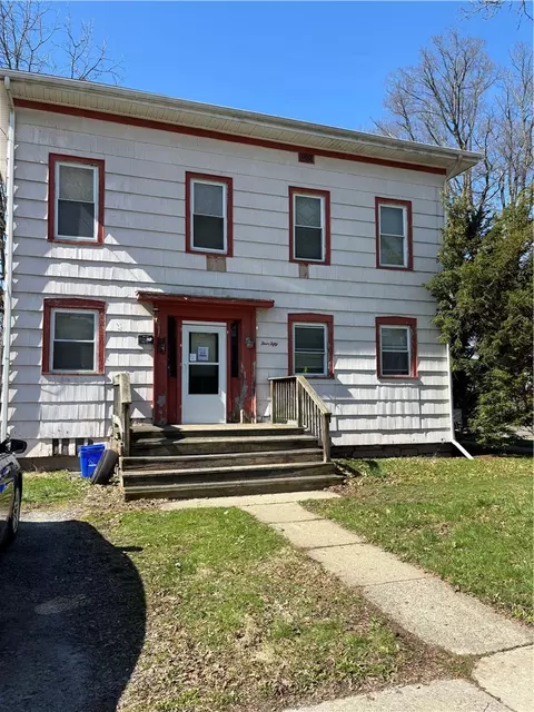 450 Riverside Ave, Elmira, NY 14904