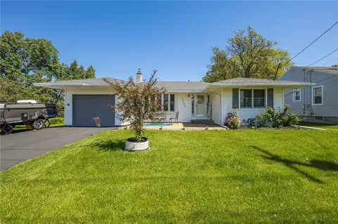 3540 Lyell Rd, Gates, NY 14606