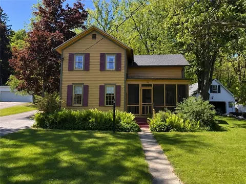 84 E Church St, Perinton, NY 14450