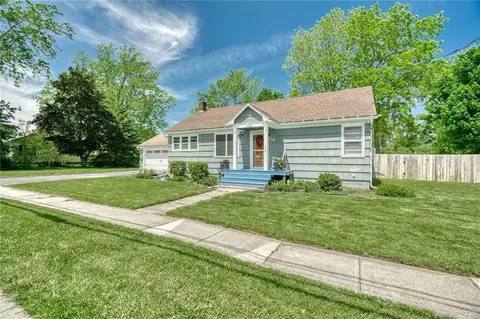 142 Erie St, Sweden, NY 14420
