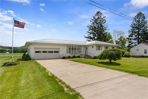 94 S Main St, Avoca, NY 14809