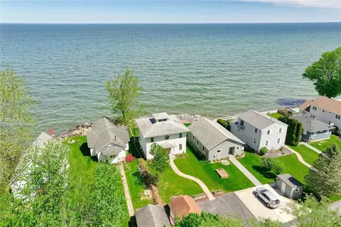 10 Alder Bch, Parma, NY 14468
