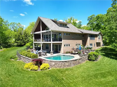 5491 Seneca Point Rd, South Bristol, NY 14424