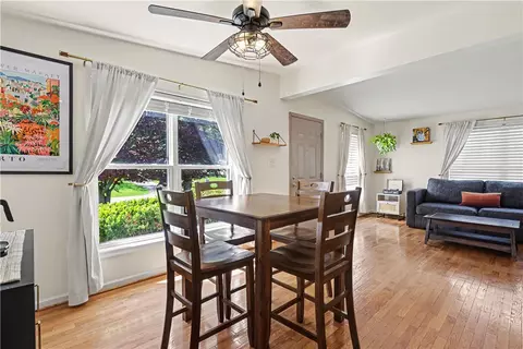 Dining - 98 Dewberry Dr, Irondequoit, NY 14622 photo 2 of 2