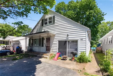 Exterior - 92 Taft Ave, Irondequoit, NY 14609 photo 2 of 4