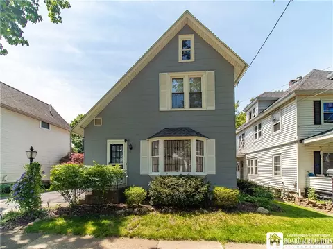333 Hallock St, Jamestown, NY 14701