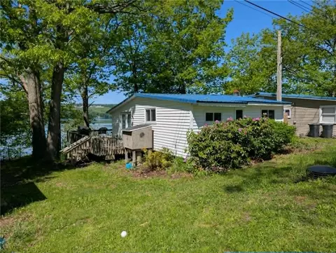 403 Fire Lane 26, Niles, NY 13118