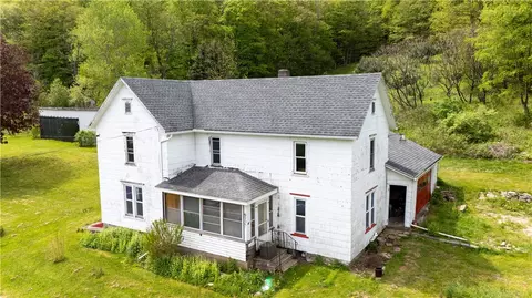9127 State Route 21, Fremont, NY 14826