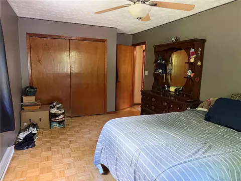 Bedroom - 1316 Bay Dr, Middlesex, NY 14507 photo 7 of 9