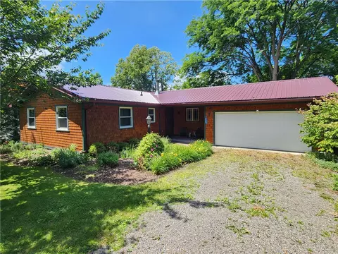5947 Harter Rd, Sparta, NY 14437