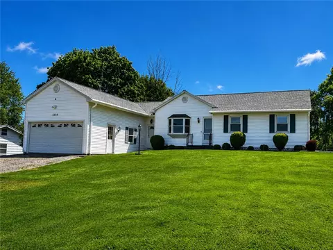 1116 Walker Lake Ontario Rd, Hilton, NY 14468
