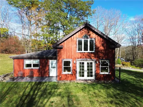 222 Parker Schoolhouse Ext, Davenport, NY 13750