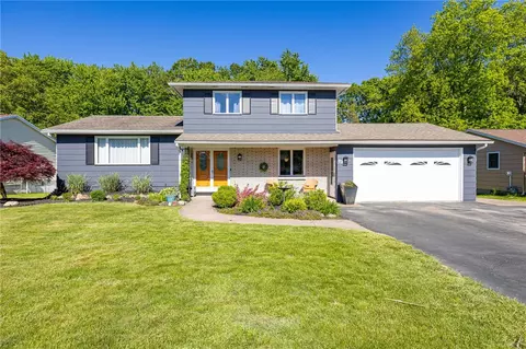73 Ann Marie Dr, Gates, NY 14606